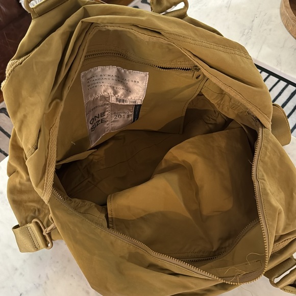 Marc Jacobs Olive Green Shoulder Bag - Picture 3 of 4